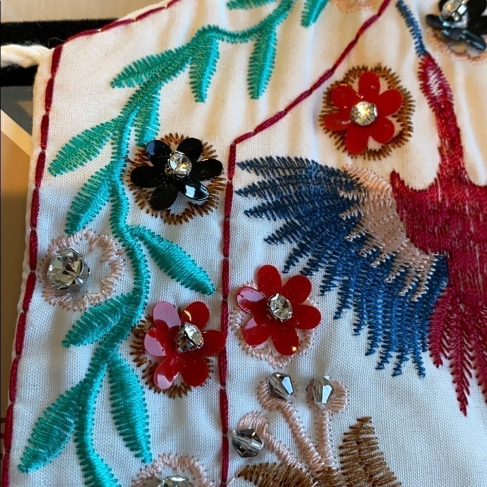 White Embroidered Tassel-Tie Open Front Top M‎ - Picture 11 of 14